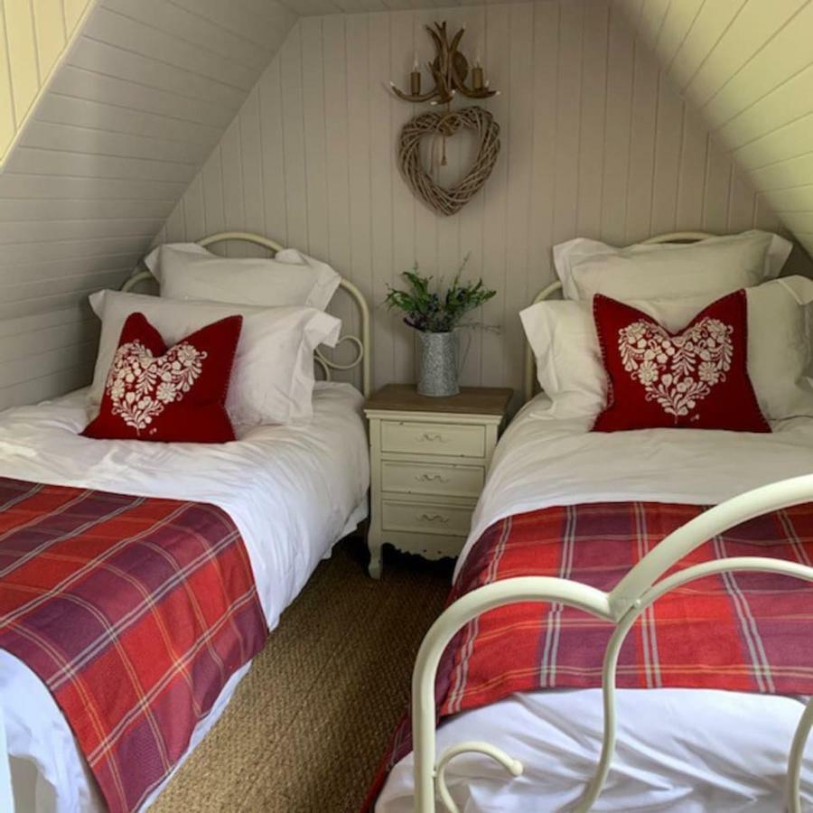 Glencroft A Fairytale Highland Cottage Aberfeldy Ngoại thất bức ảnh
